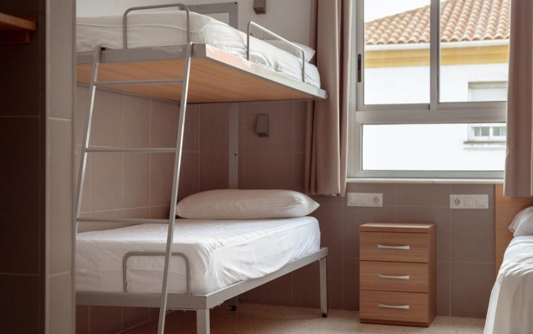 łóżka w kwaterze pracowniczej w Siemianowicach Śląskich